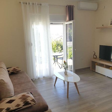 Apartments Jadran Тиват Екстер'єр фото
