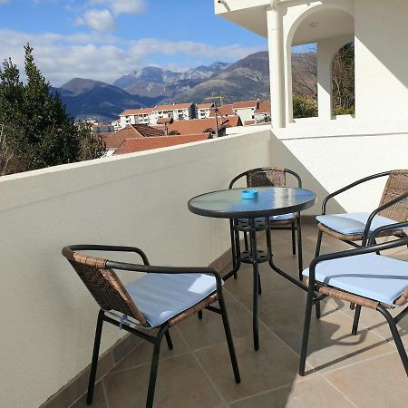 Apartments Jadran Тиват Екстер'єр фото